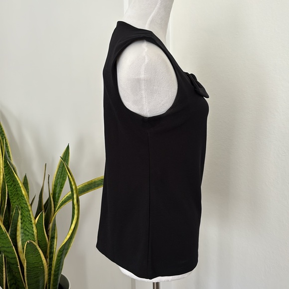 Banana Republic Women's Ponte Black Pullover Top Bow Neckline Sleeveless, Size S - Picture 3 of 6